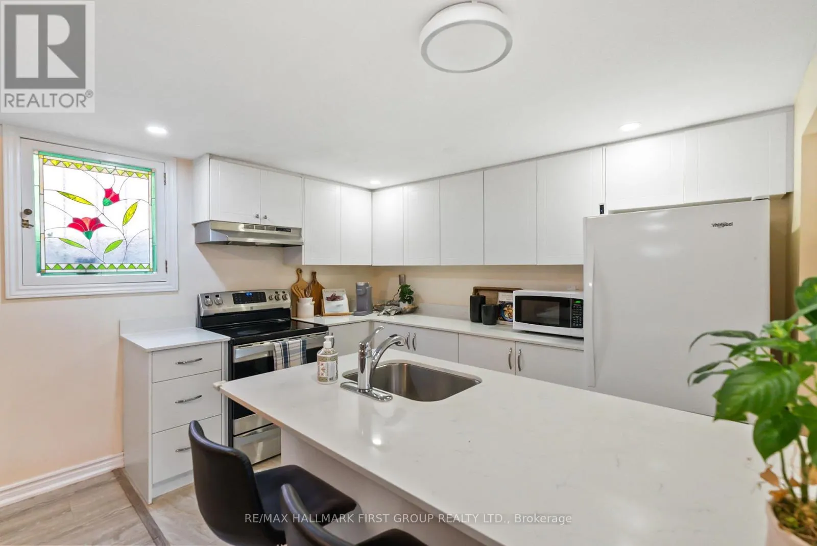 205 SAINT PETER STREET