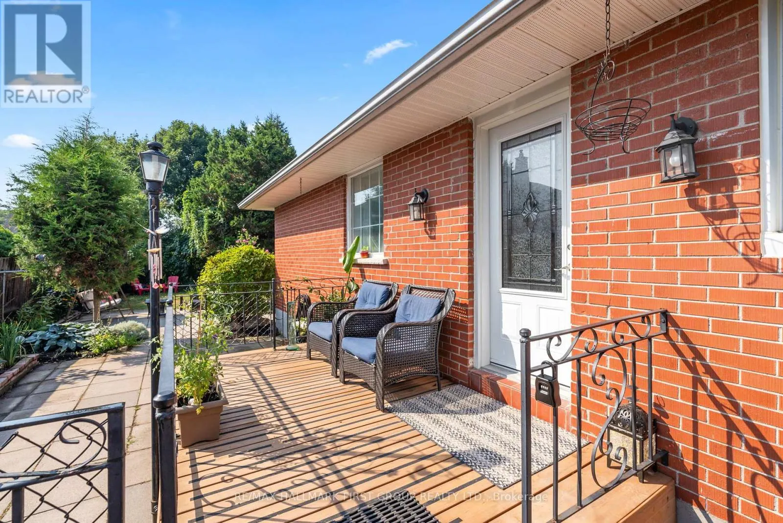 205 SAINT PETER STREET