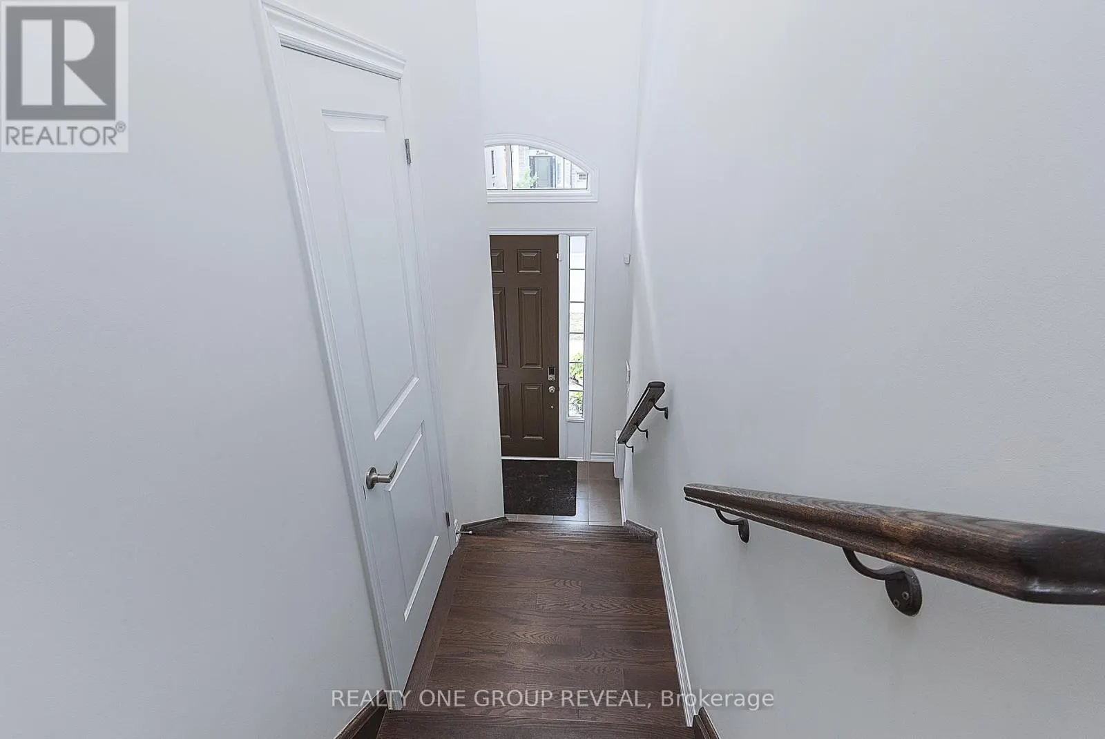 9 MORRISON CRESCENT