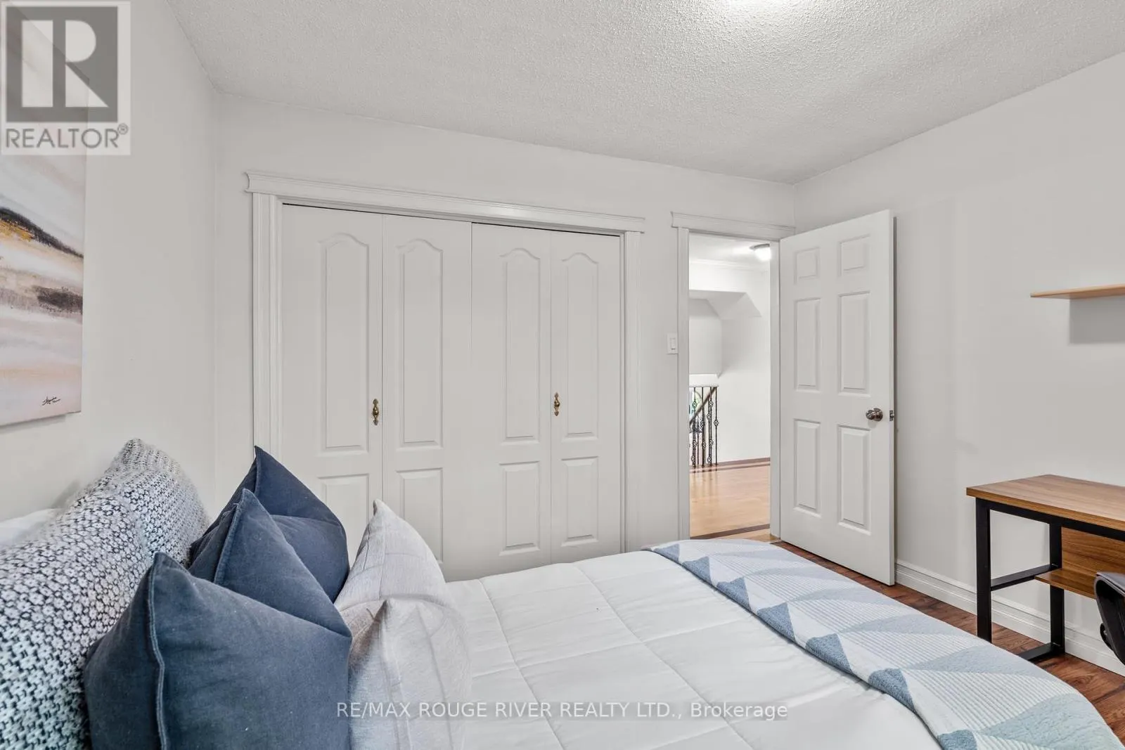 41 PEACHTREE CRESCENT