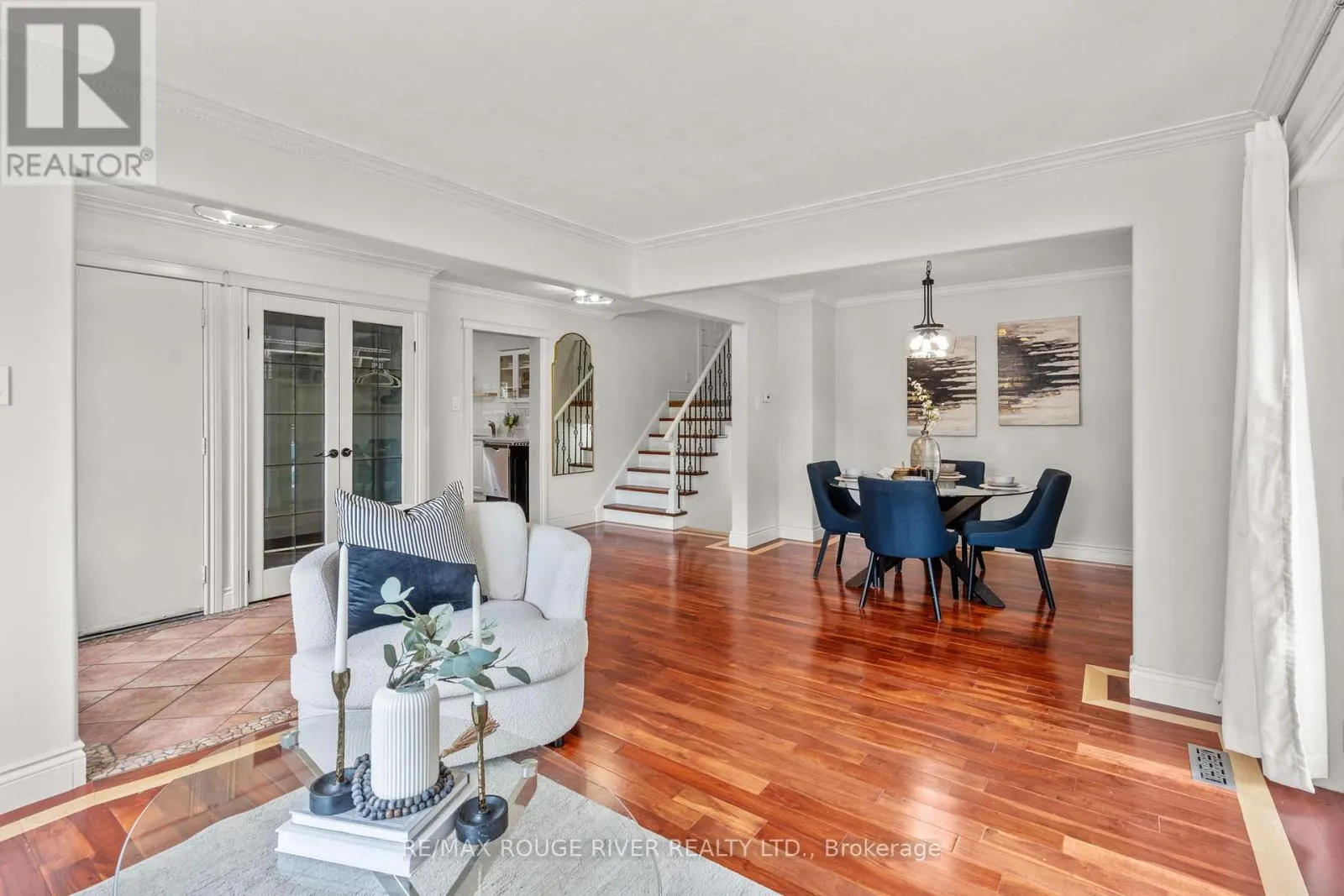 41 PEACHTREE CRESCENT