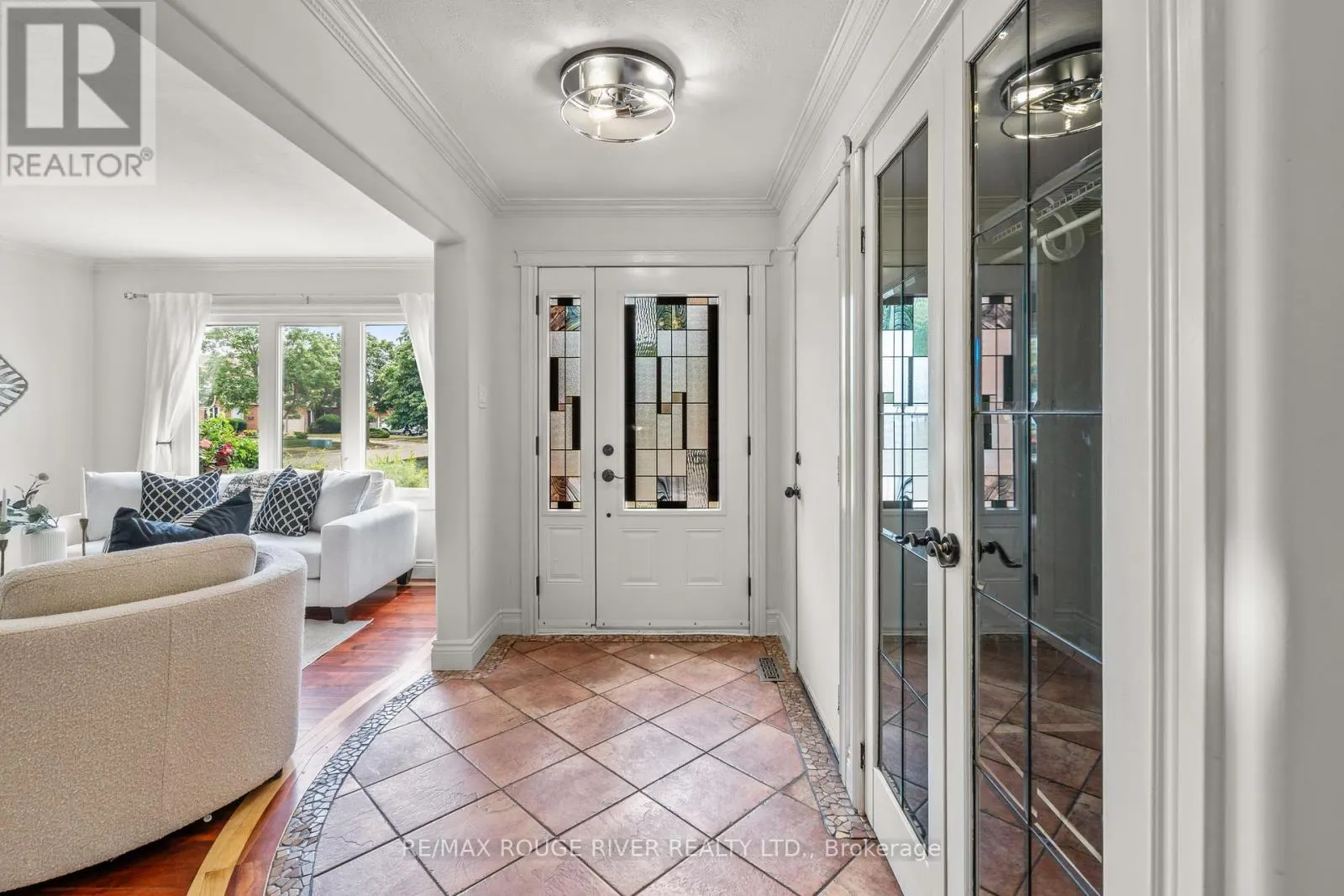 41 PEACHTREE CRESCENT