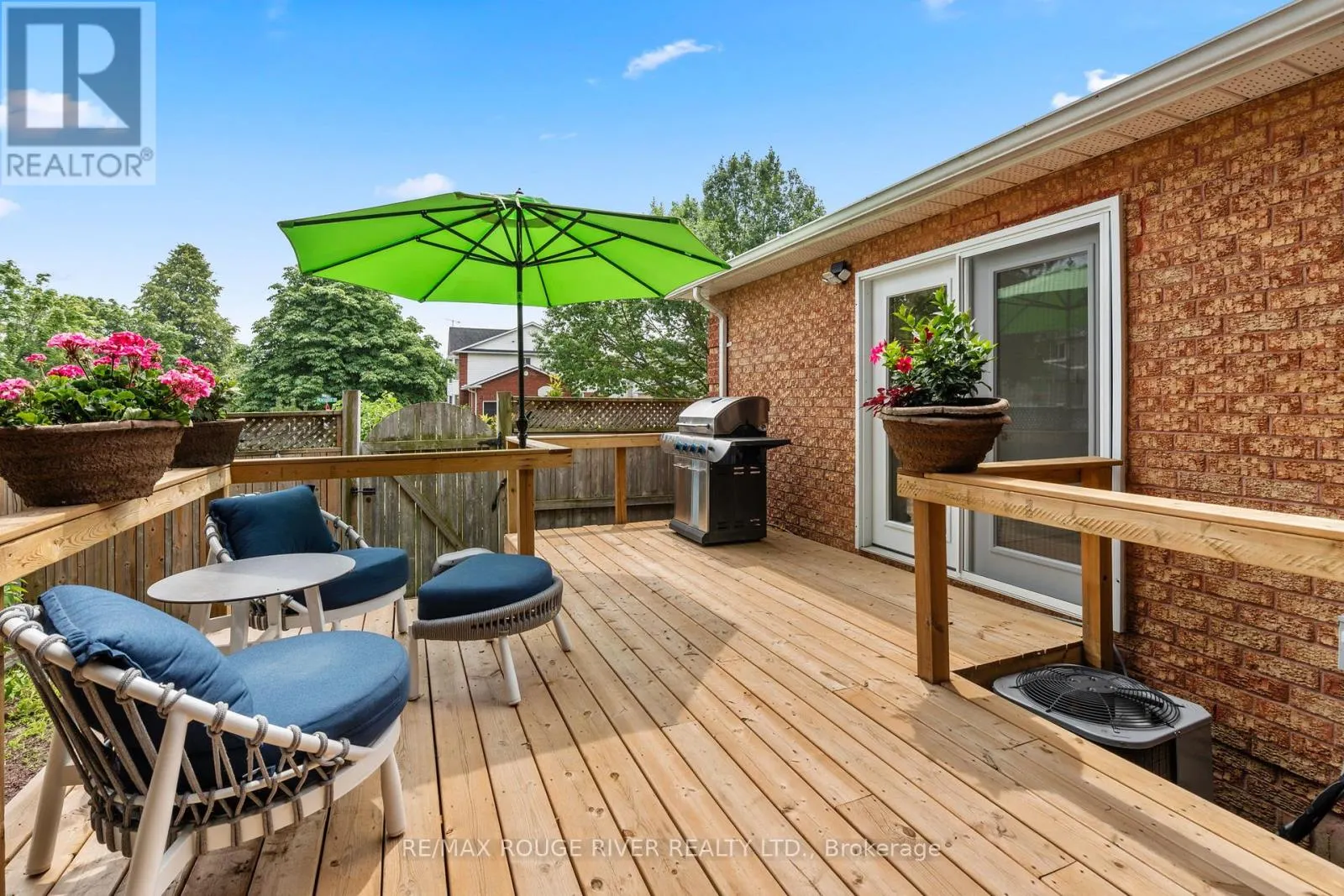 41 PEACHTREE CRESCENT
