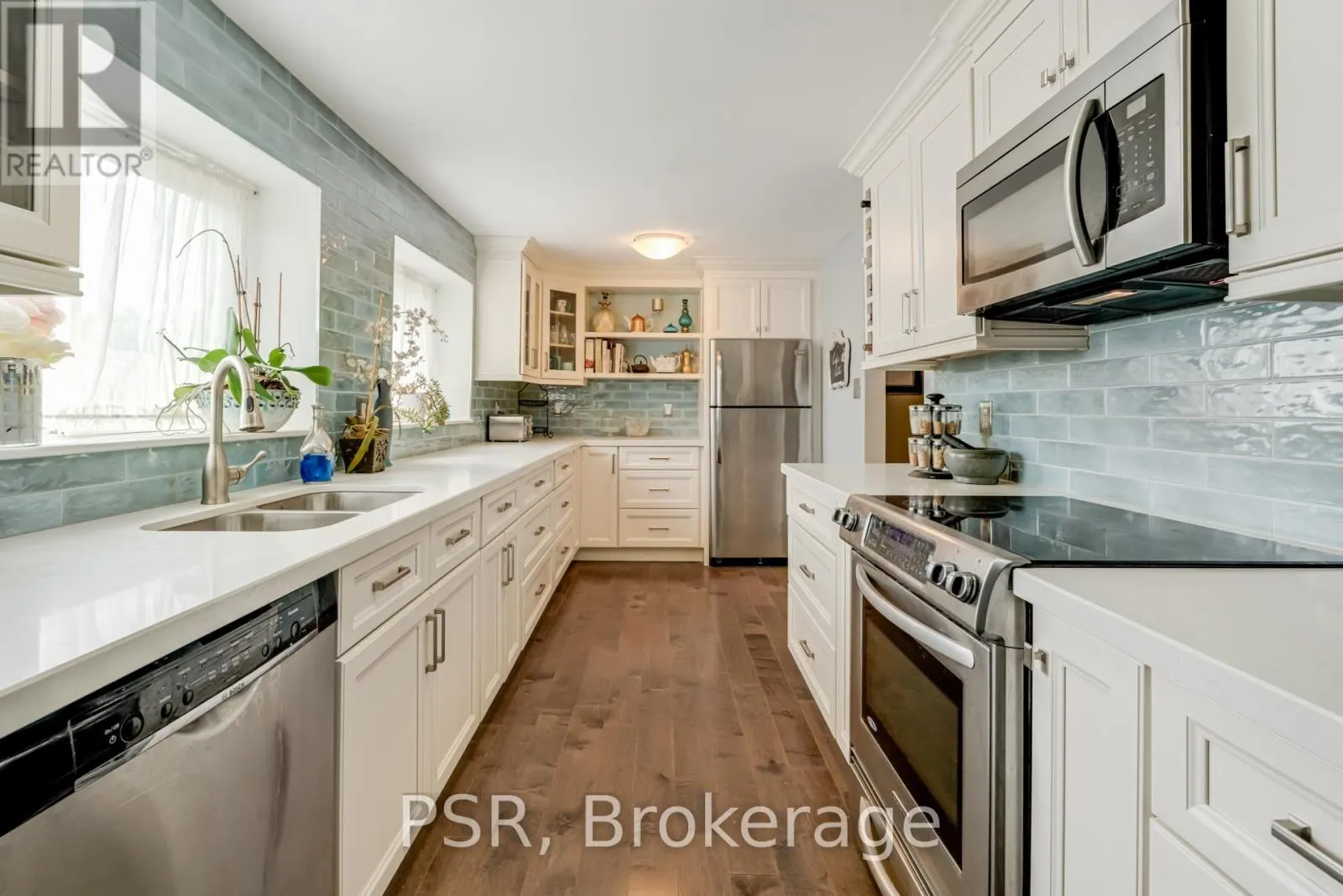 22 - 50 VERNE CRESCENT