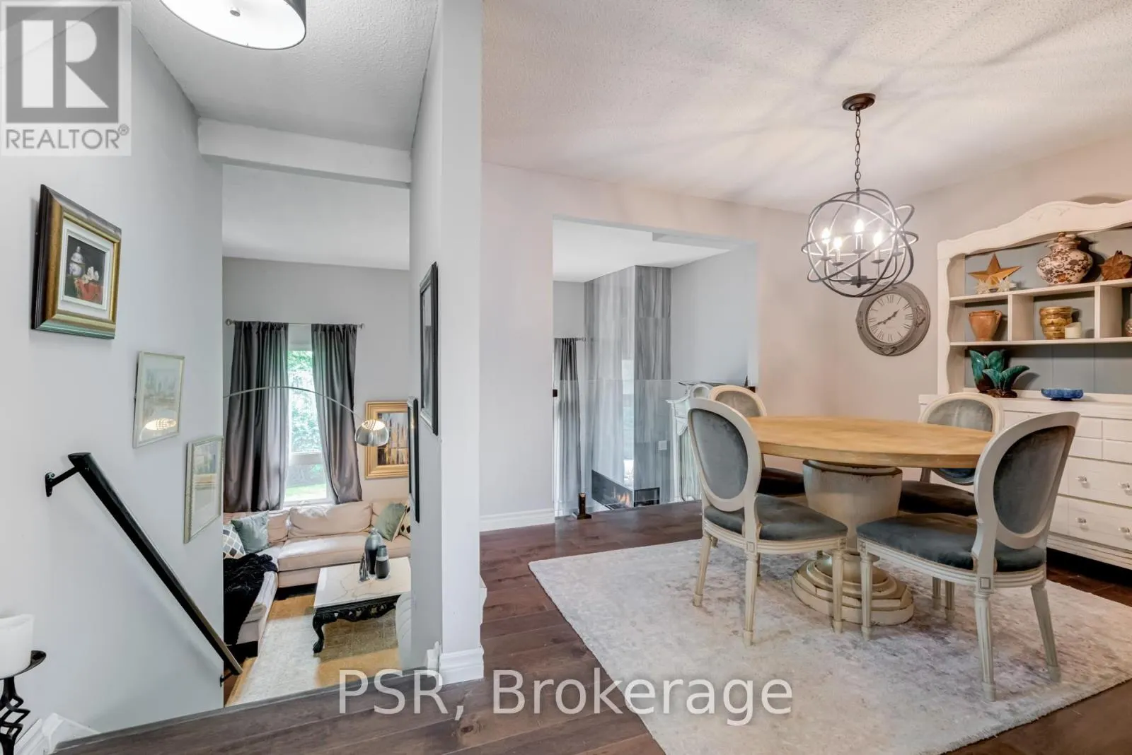 22 - 50 VERNE CRESCENT