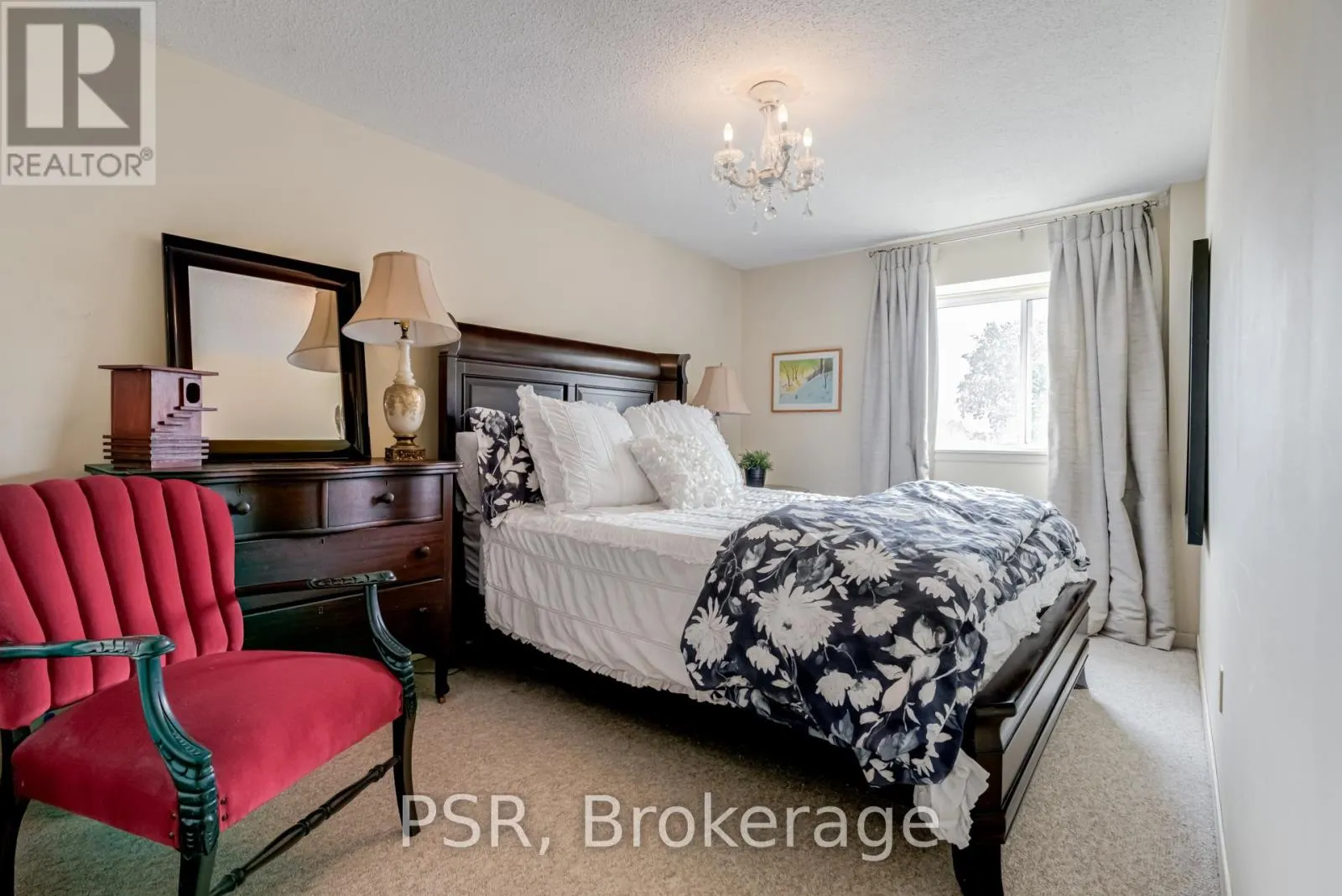 22 - 50 VERNE CRESCENT