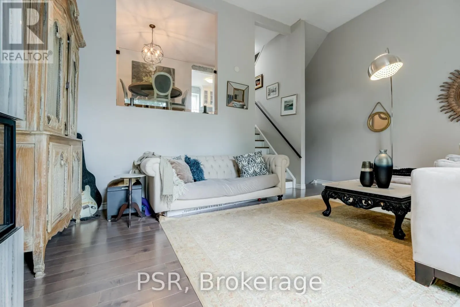 22 - 50 VERNE CRESCENT