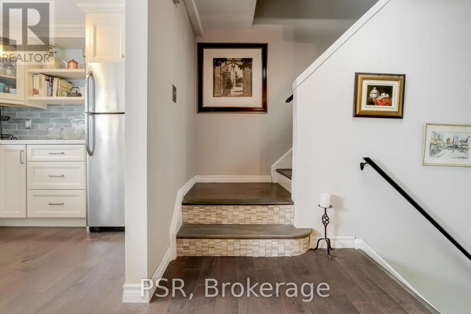 22 - 50 VERNE CRESCENT