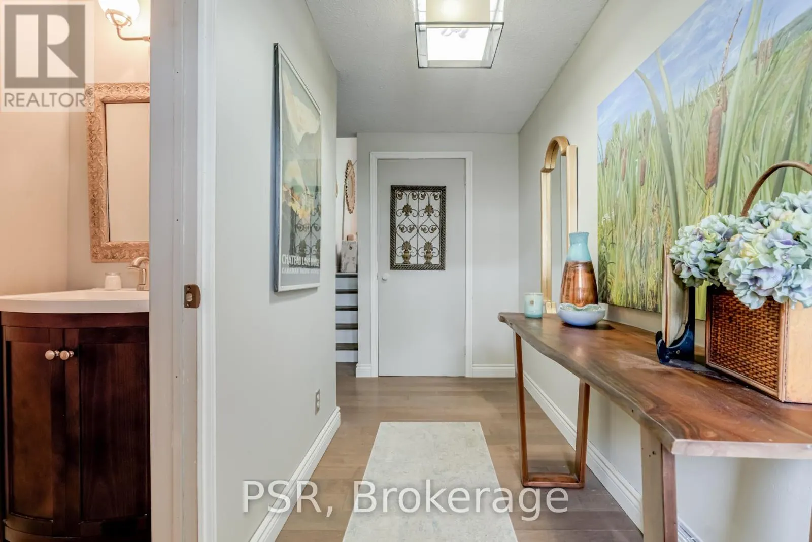 22 - 50 VERNE CRESCENT