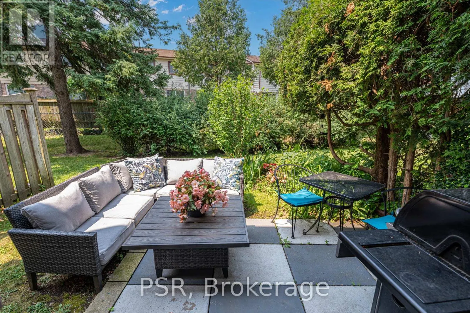 22 - 50 VERNE CRESCENT