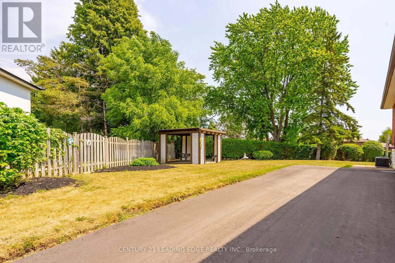 529 CARMAN COURT