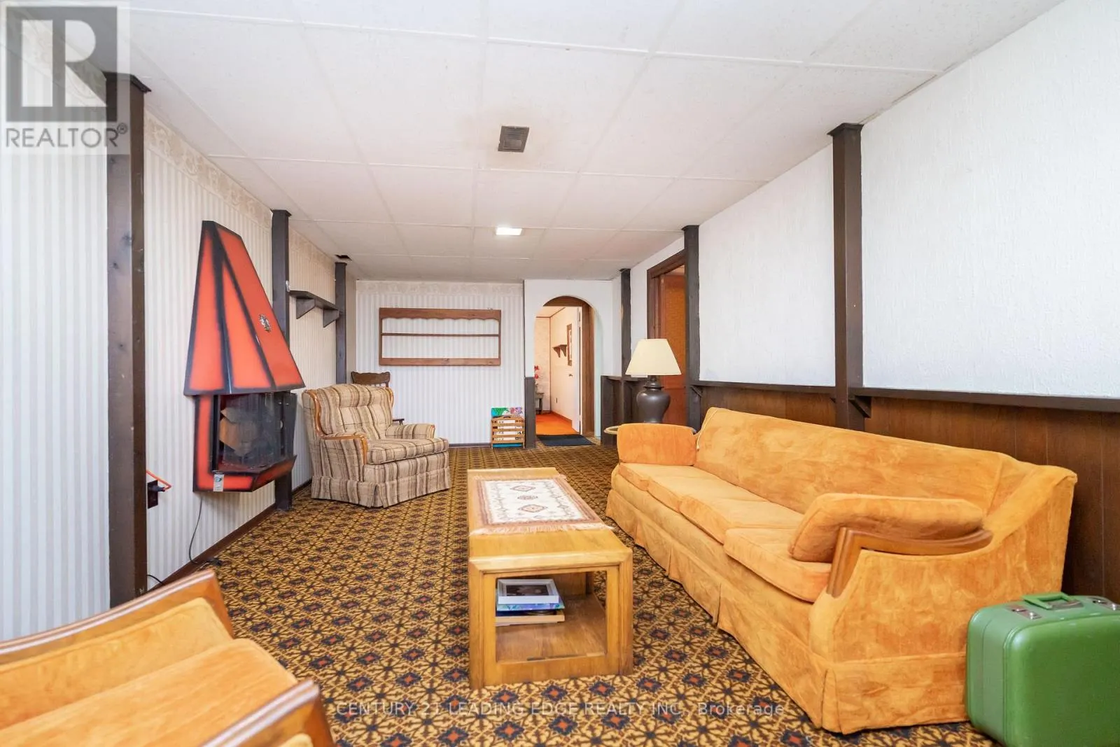 529 CARMAN COURT