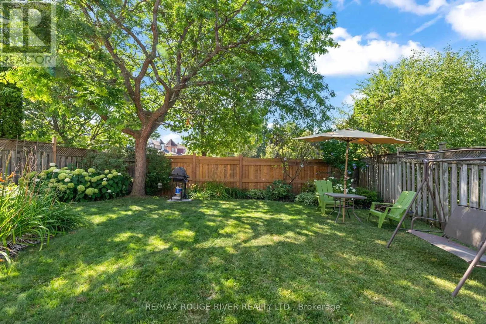 27 CREEKWOOD CRESCENT