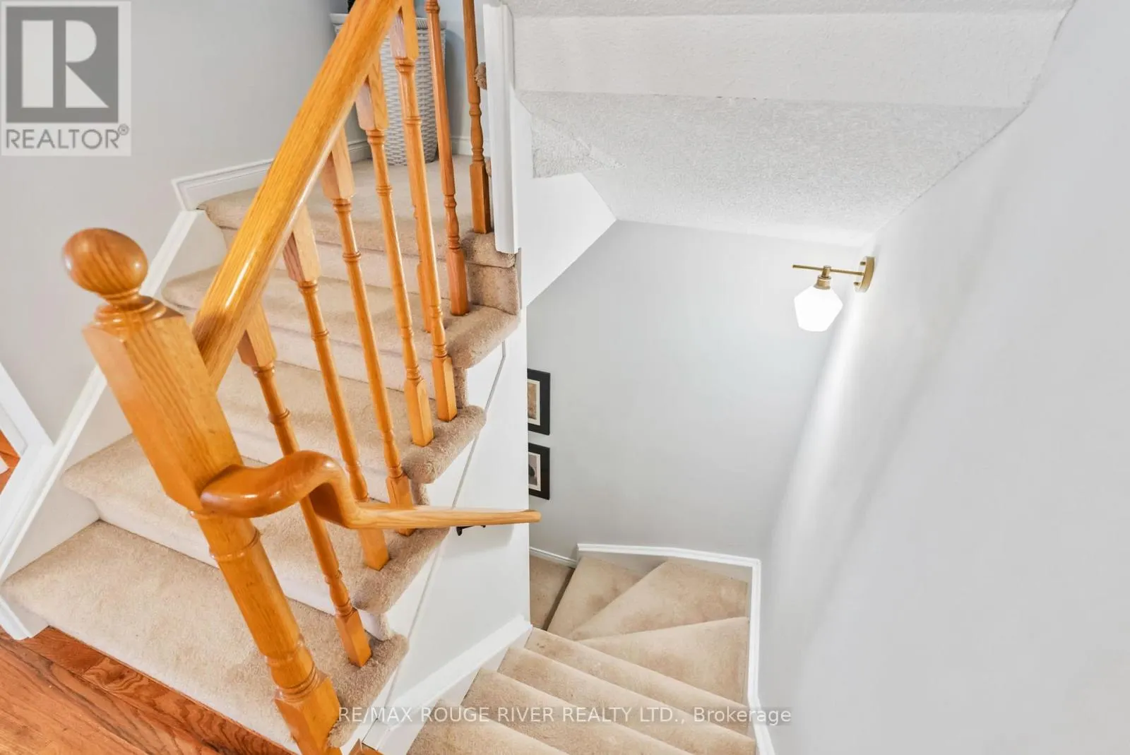27 CREEKWOOD CRESCENT