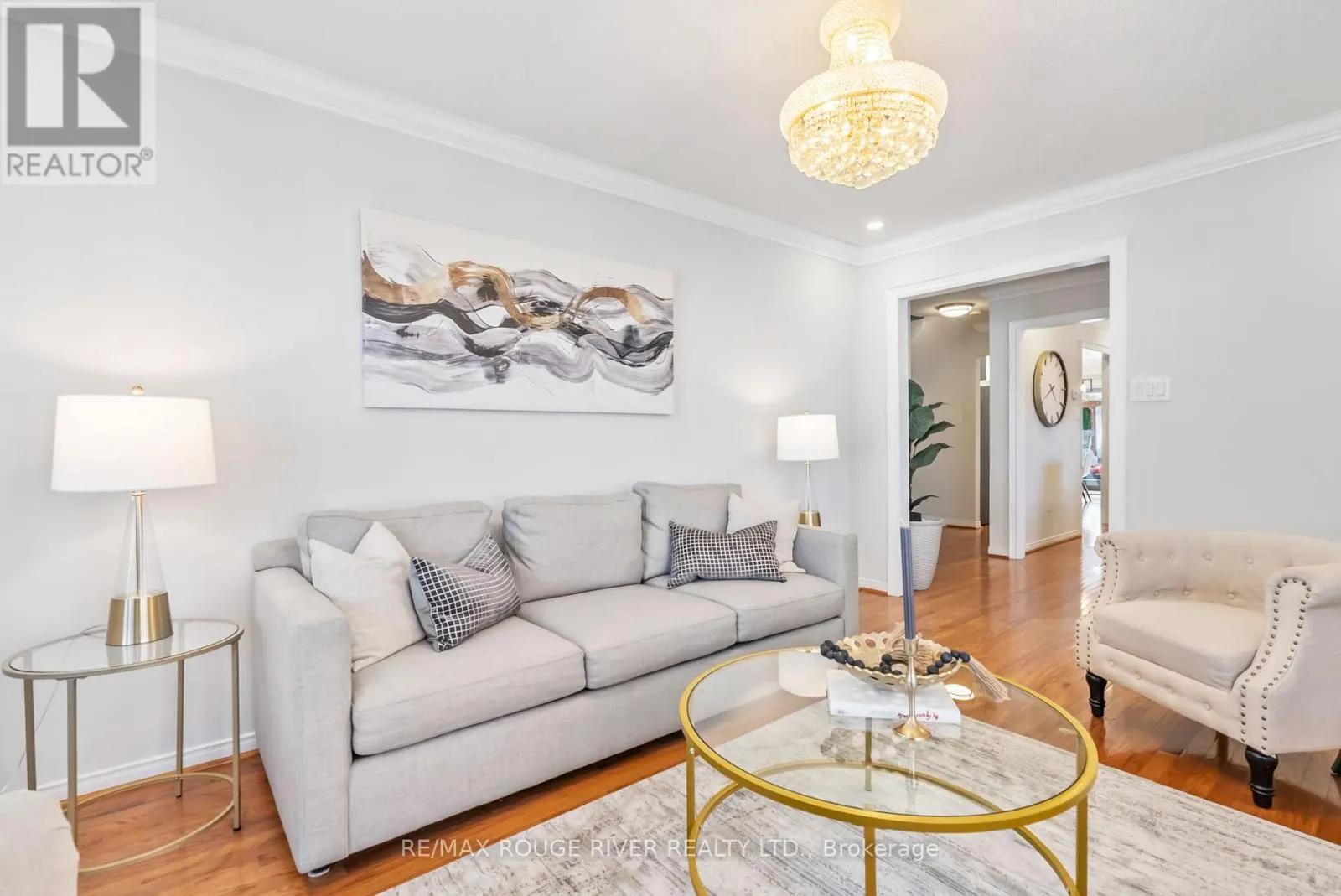 27 CREEKWOOD CRESCENT