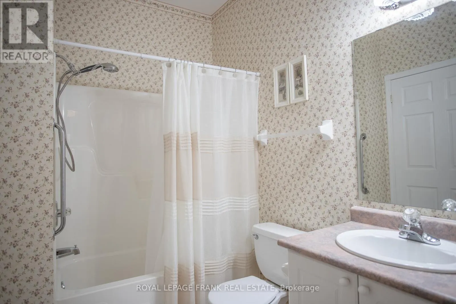 48 - 1111 WILSON ROAD N, #48
