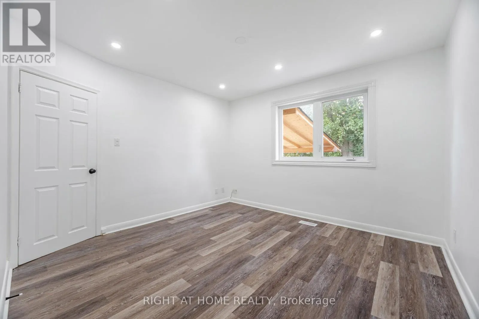 348 BELLAMY ROAD N