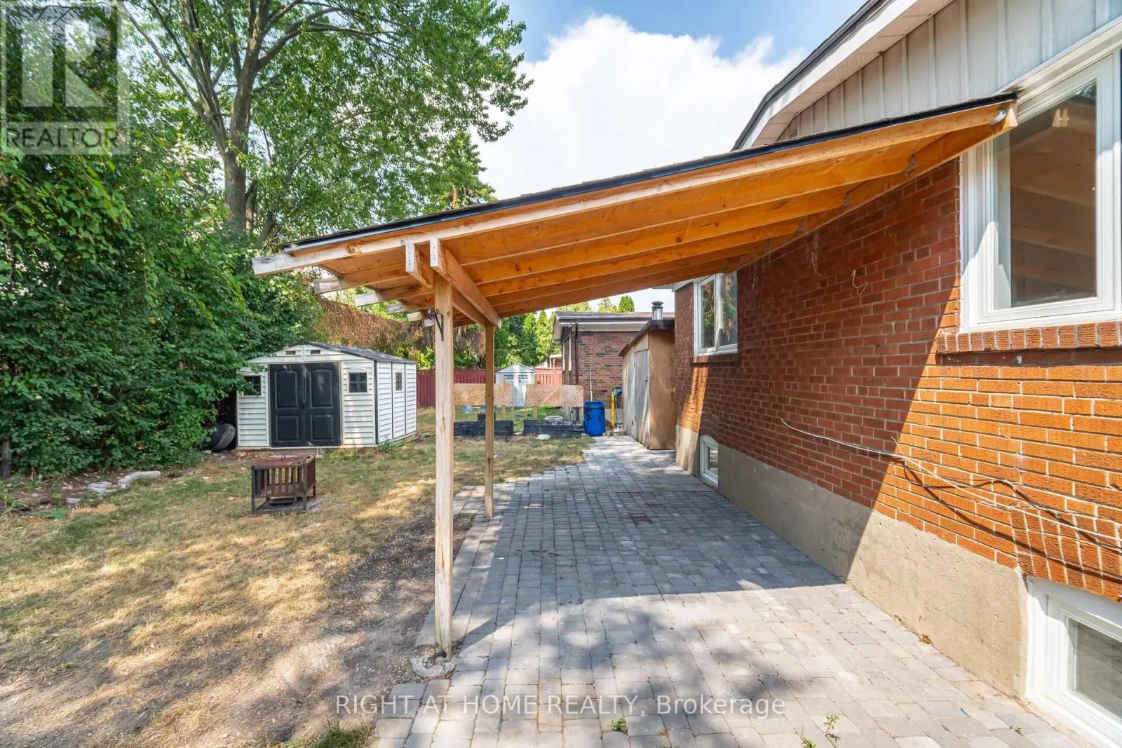 348 BELLAMY ROAD N
