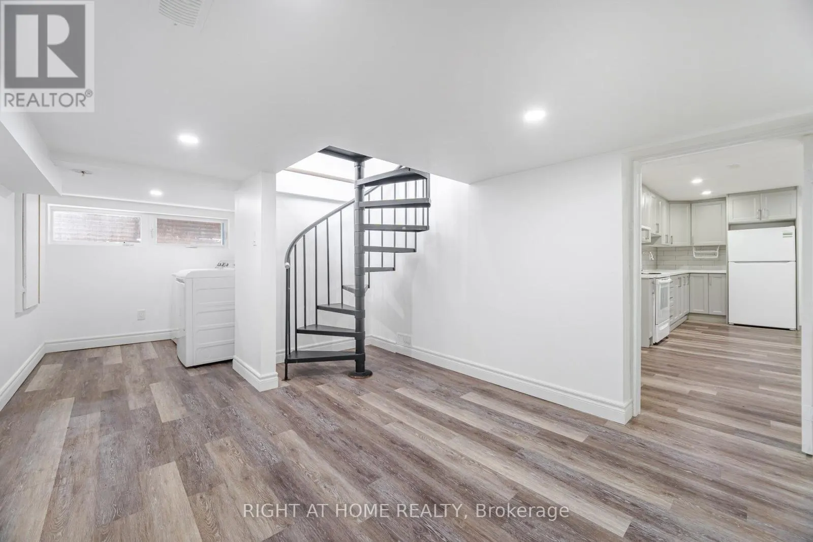 348 BELLAMY ROAD N