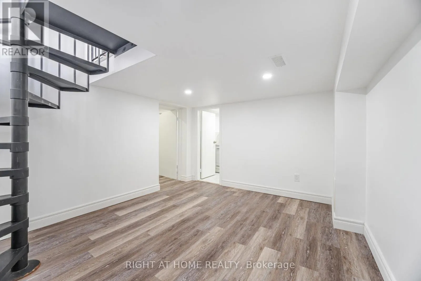 348 BELLAMY ROAD N