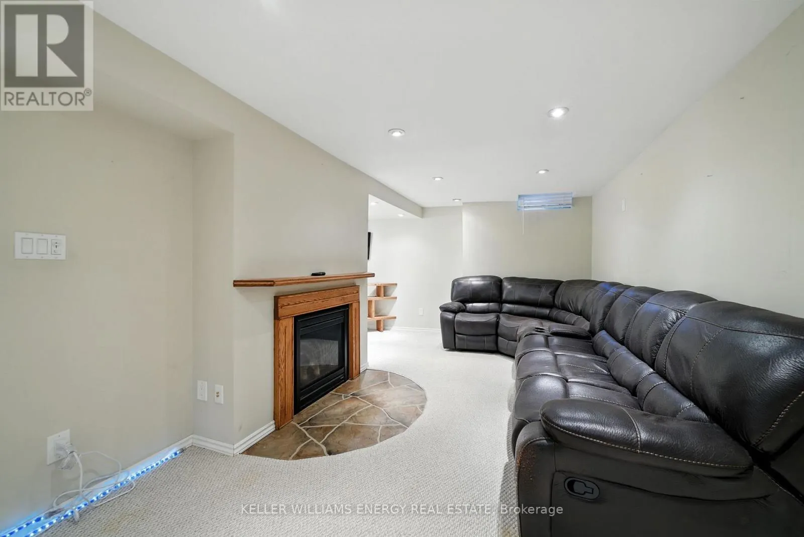 14 BACH AVENUE