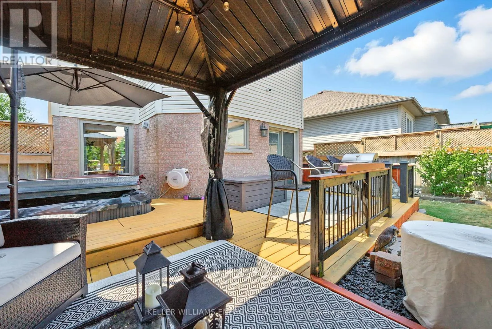 14 BACH AVENUE
