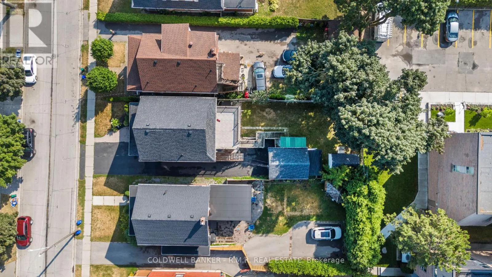 135 BROCK STREET E