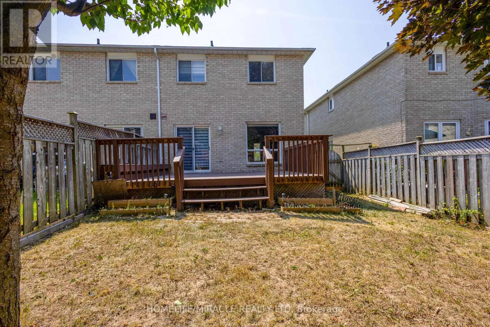 12 GILL CRESCENT