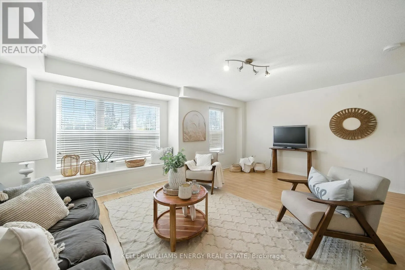 15 - 1790 FINCH AVENUE, #15