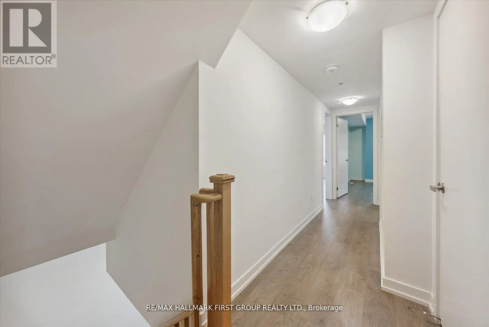 405 - 1555 KINGSTON ROAD