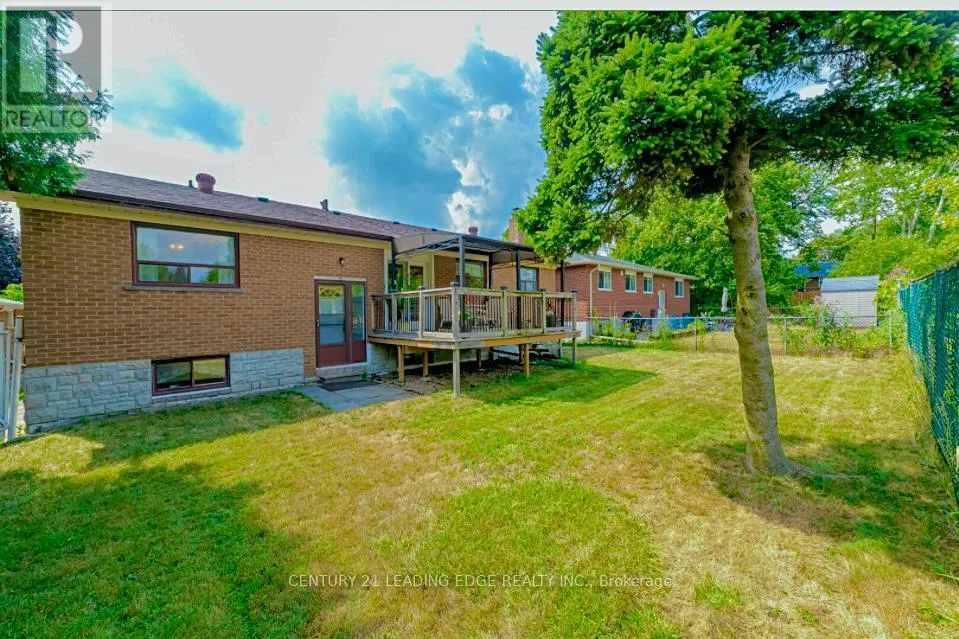 43 GLENDOWER CIRCUIT