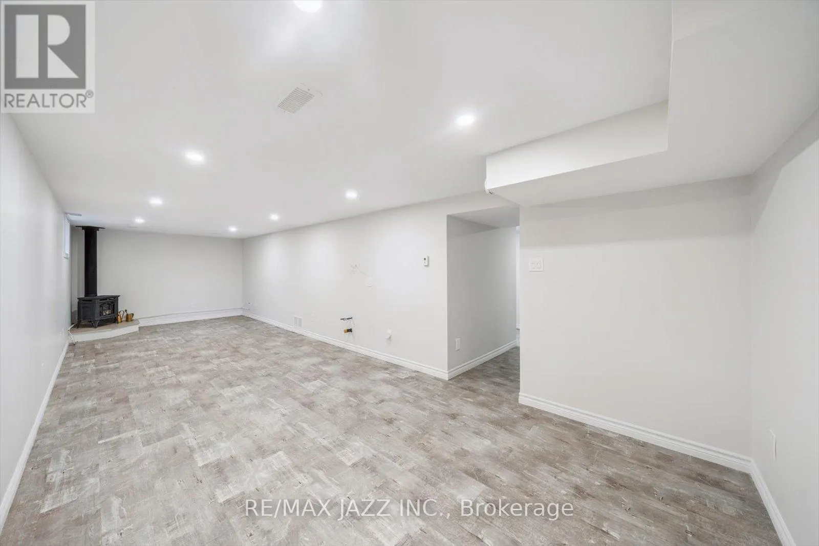 973 ORCHID COURT