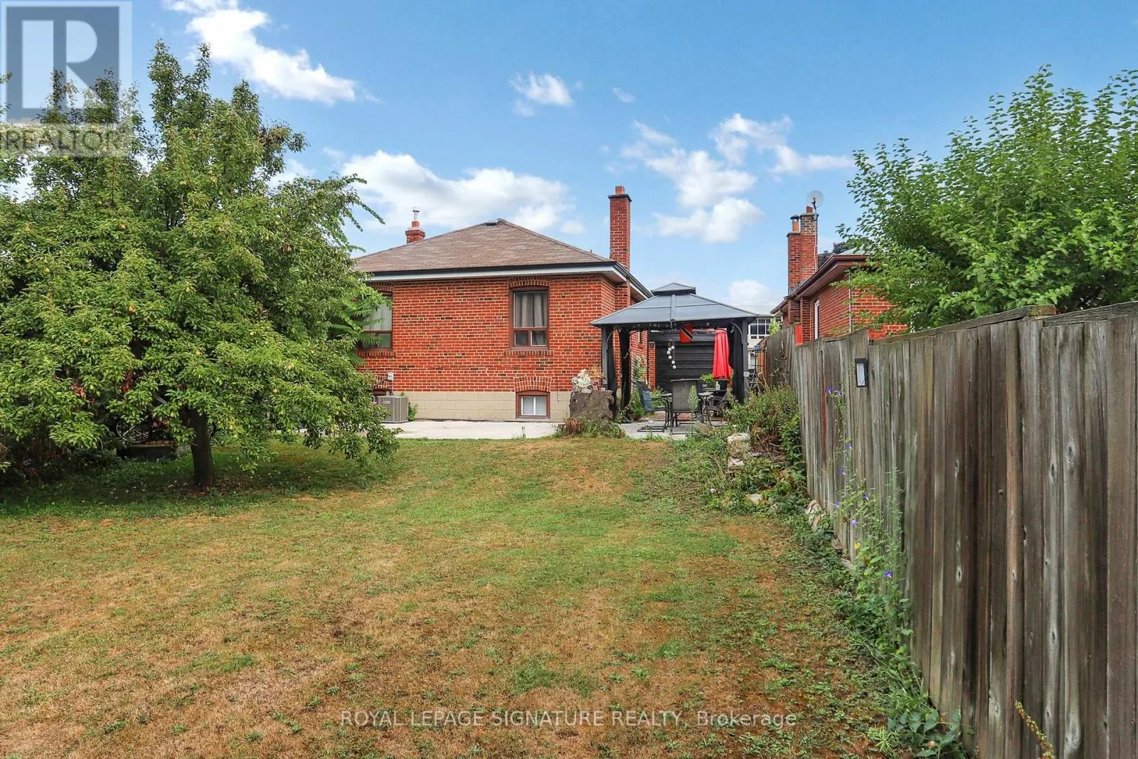 11 BUCANNAN ROAD
