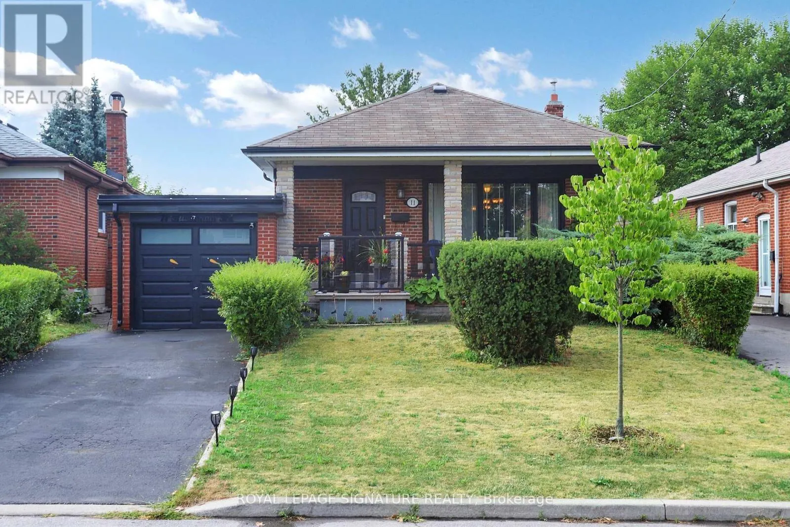11 BUCANNAN ROAD