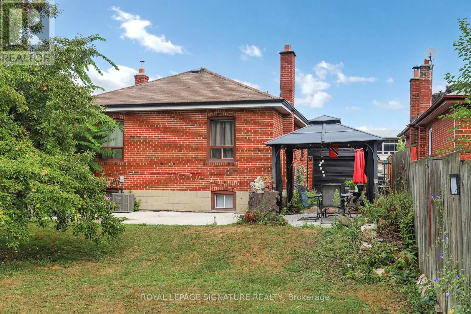 11 BUCANNAN ROAD
