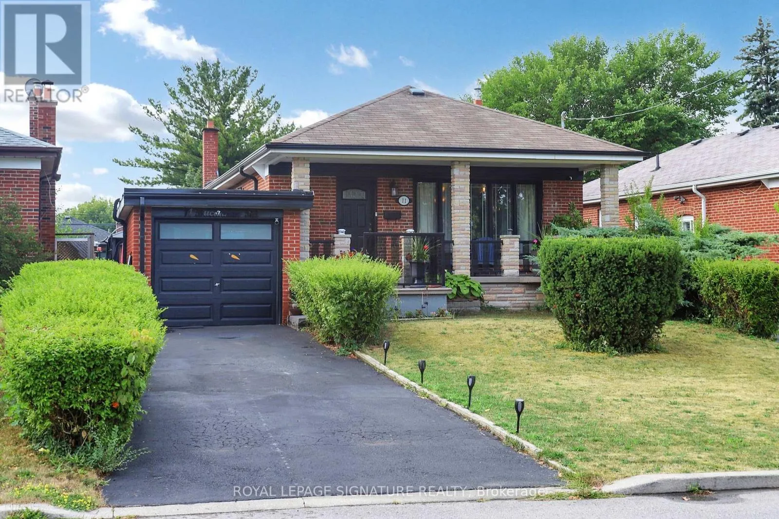 11 BUCANNAN ROAD