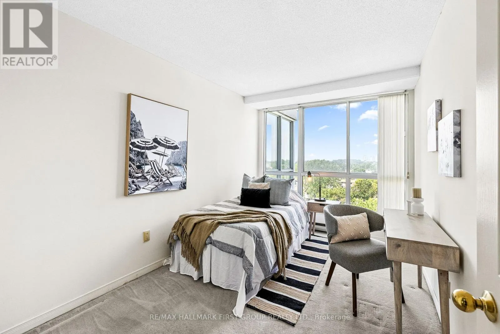 701 - 25 CUMBERLAND LANE