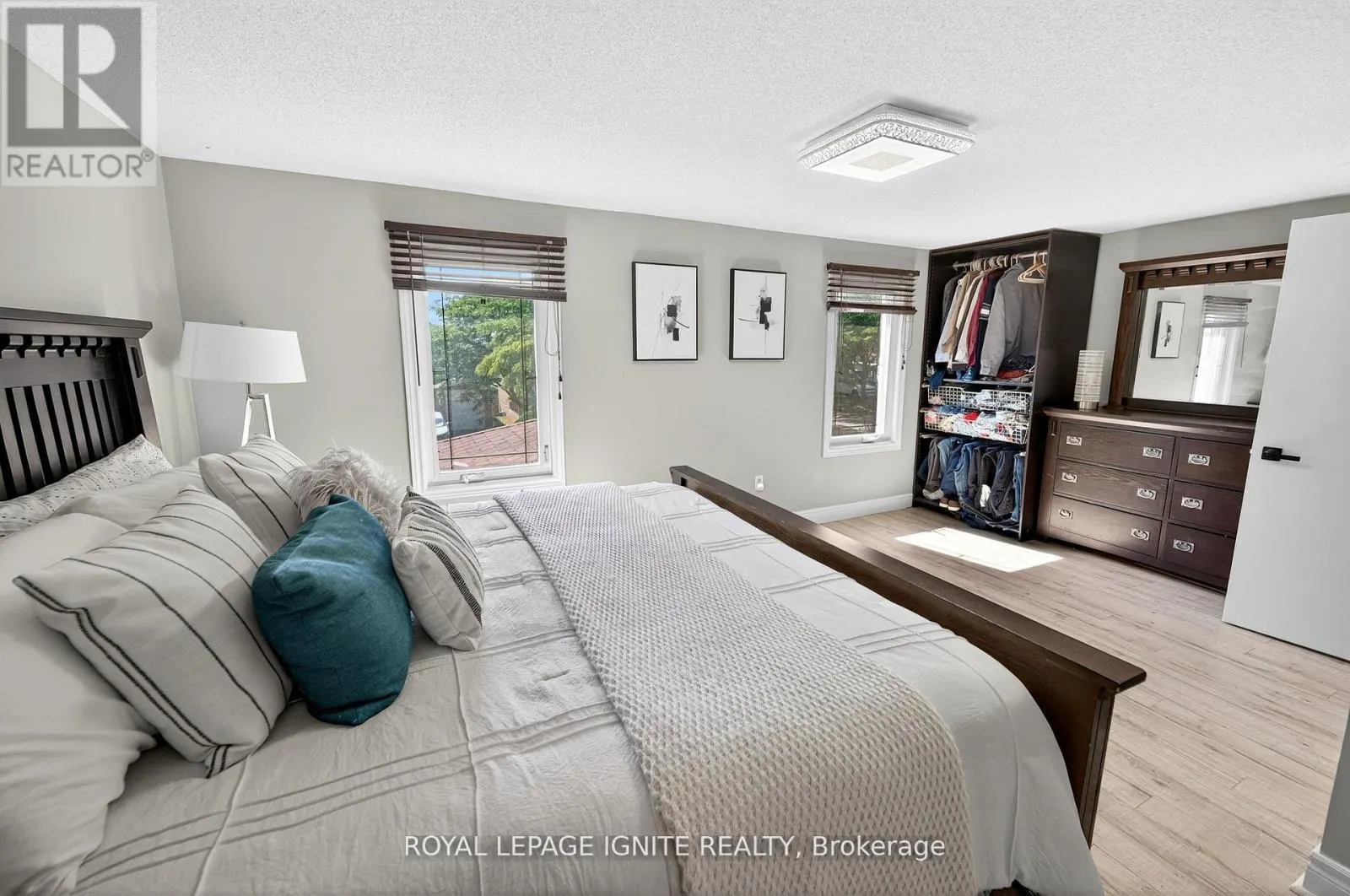 7 DUCATEL CRESCENT