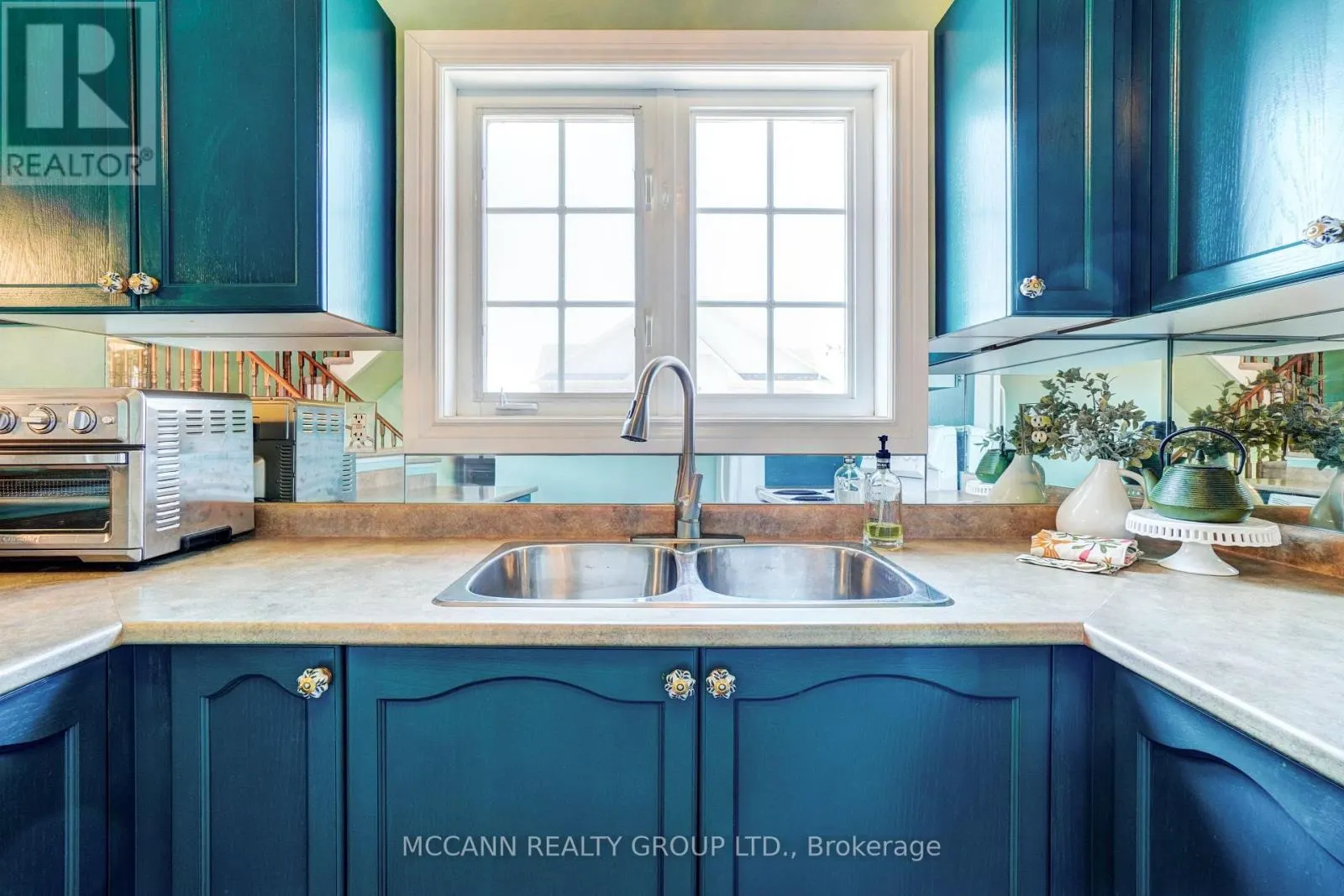 28 WICKER PARK WAY