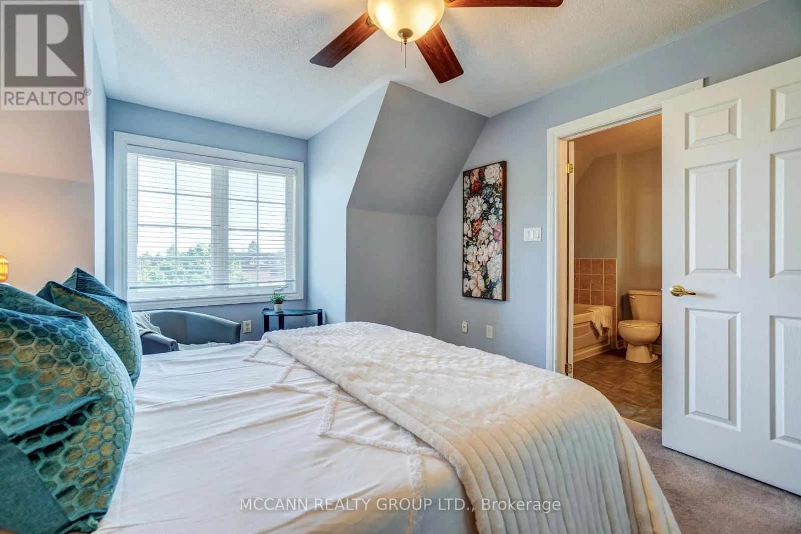28 WICKER PARK WAY