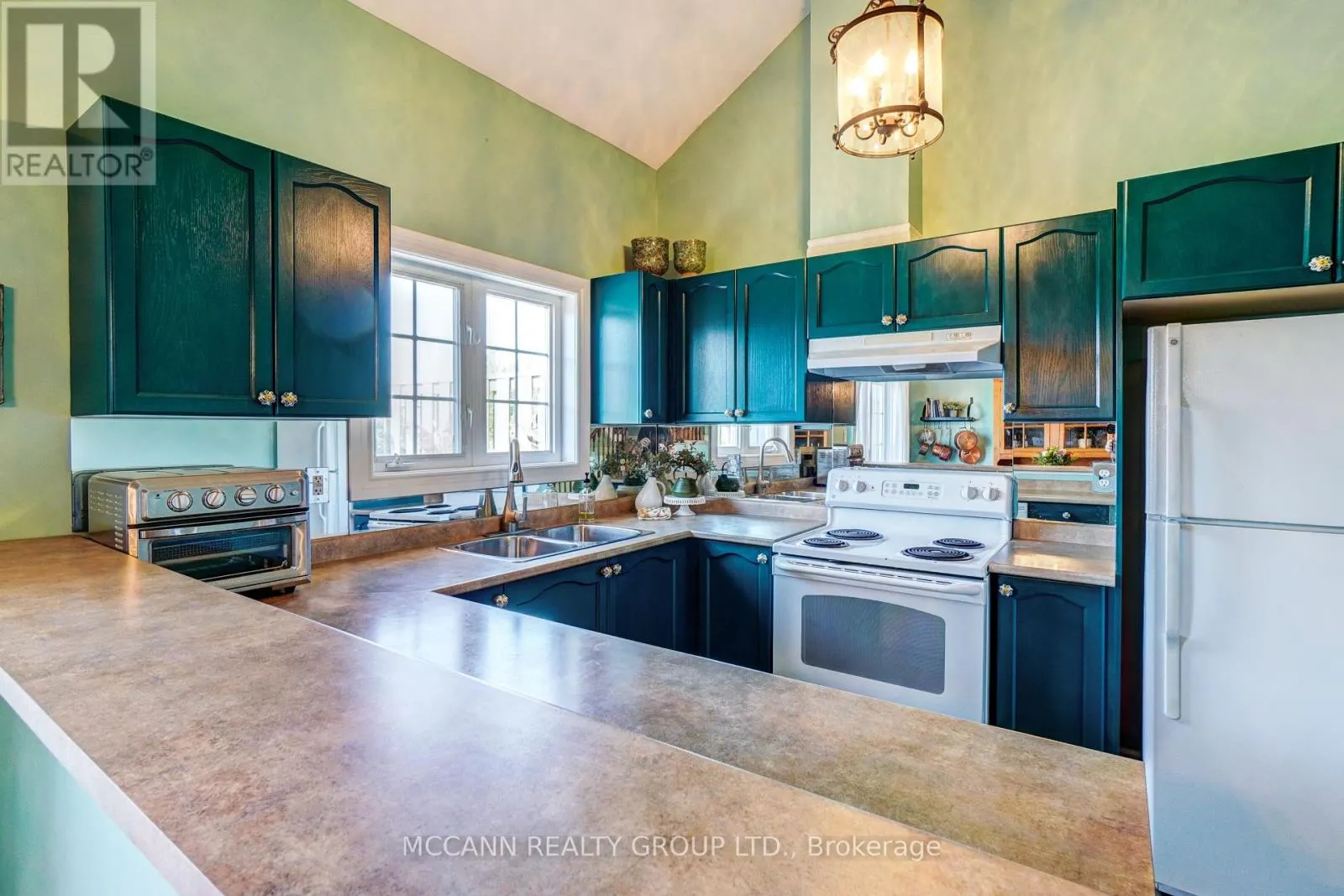 28 WICKER PARK WAY