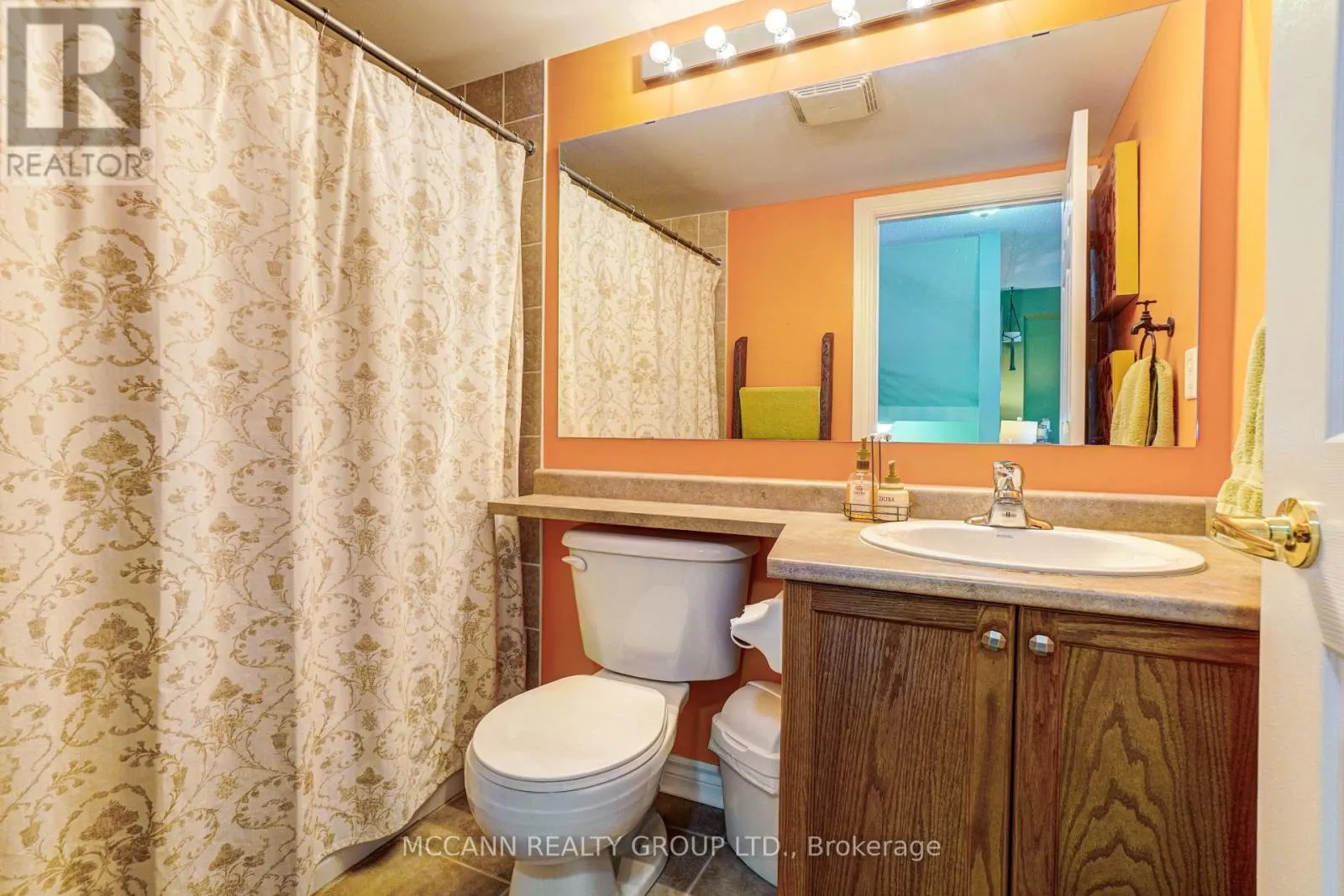28 WICKER PARK WAY