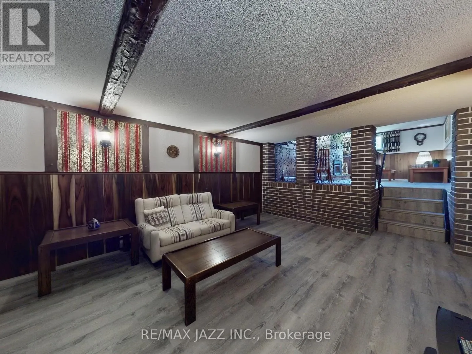 341 ELIZABETH STREET