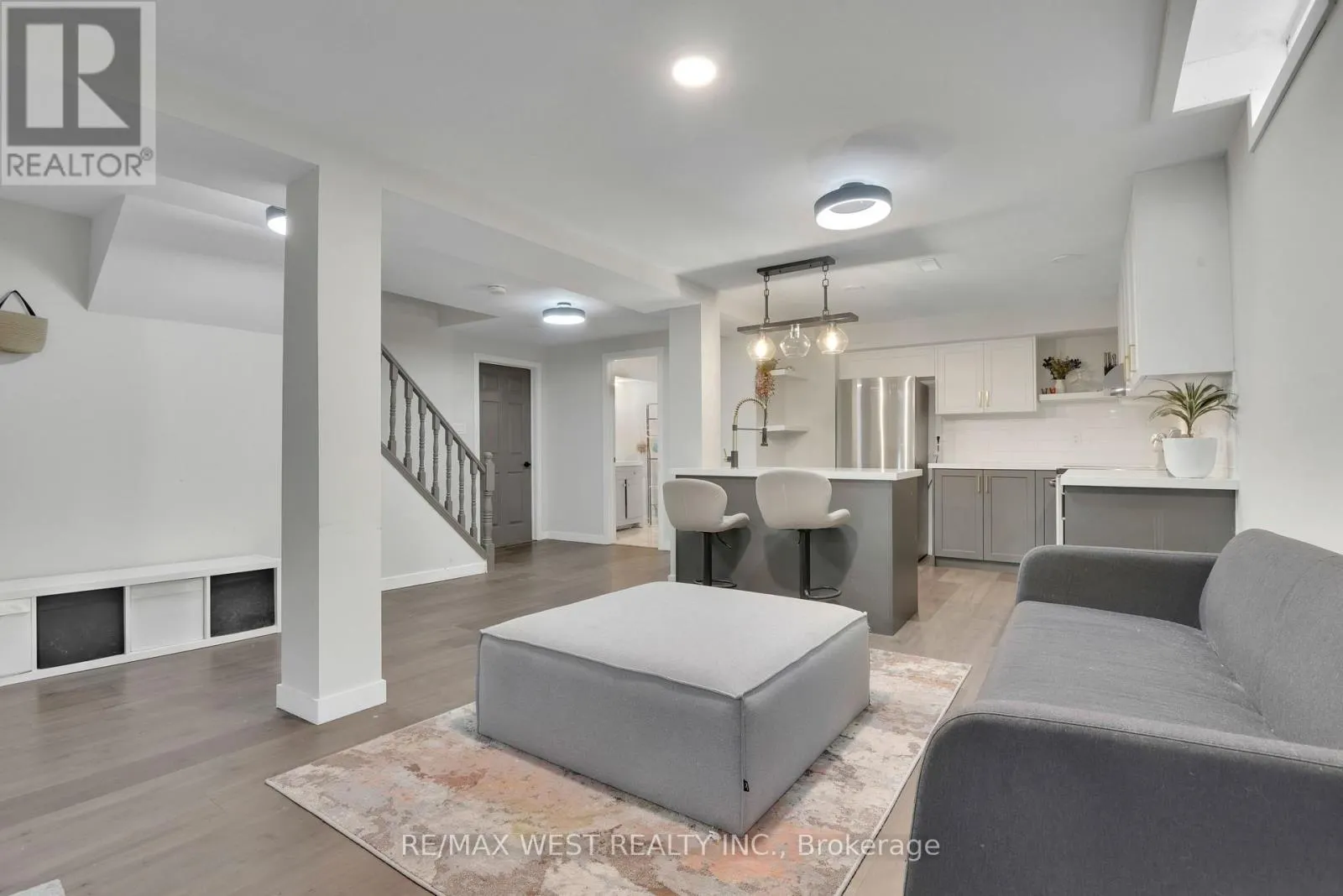 703 MOUNTJOY COURT