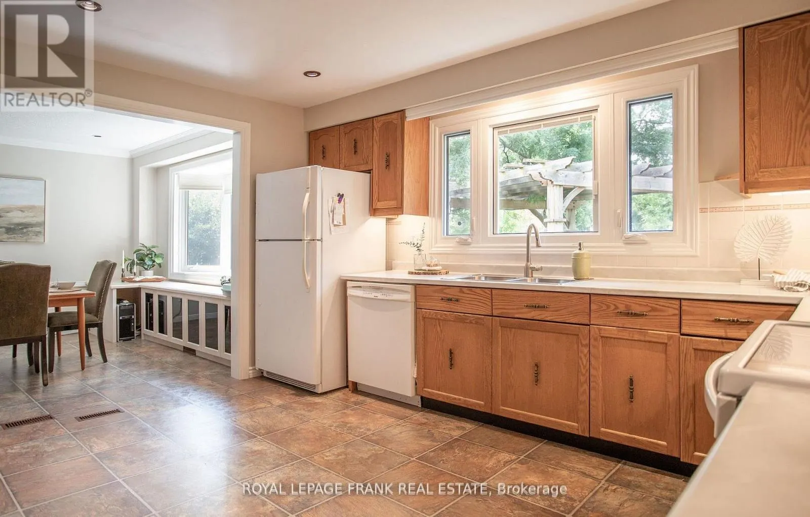 317 PRINCE OF WALES DRIVE