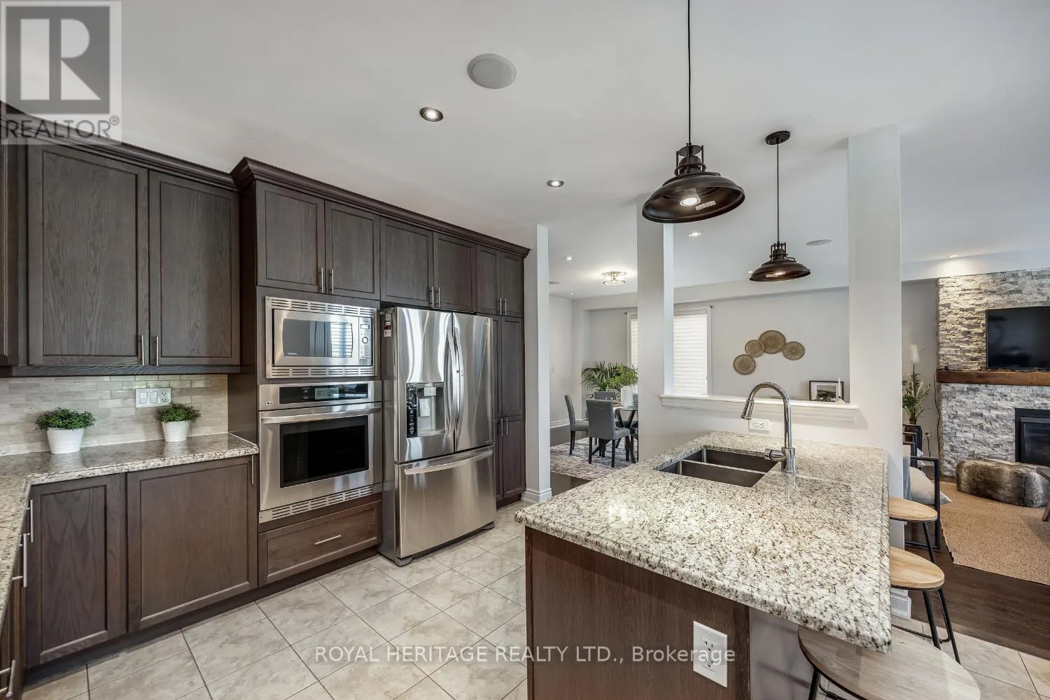2341 SECRETO DRIVE