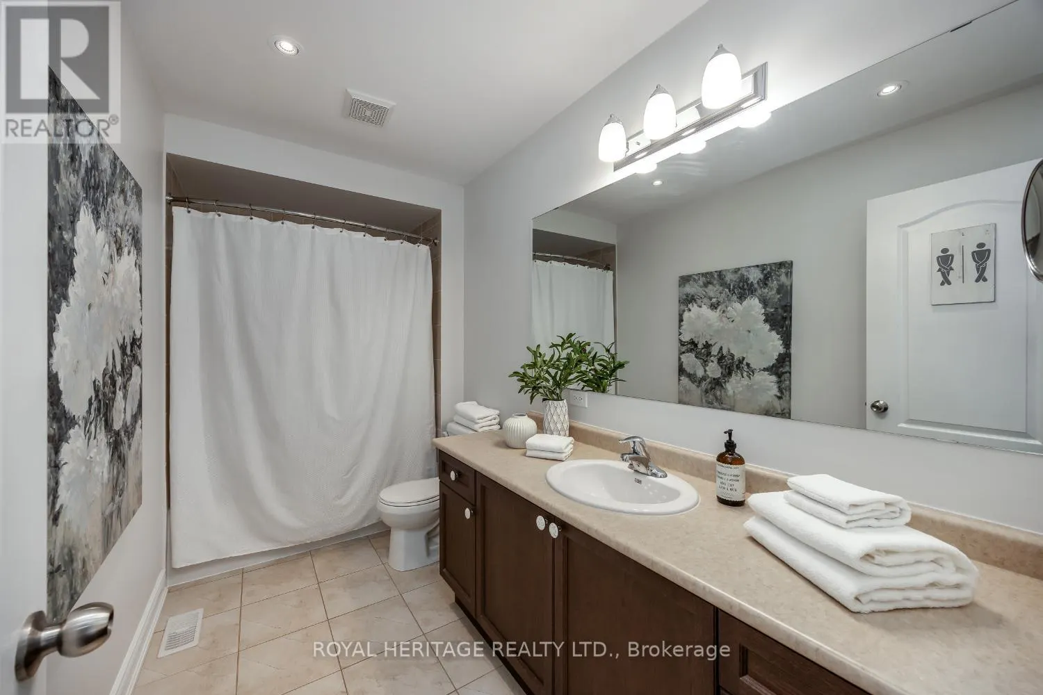 2341 SECRETO DRIVE