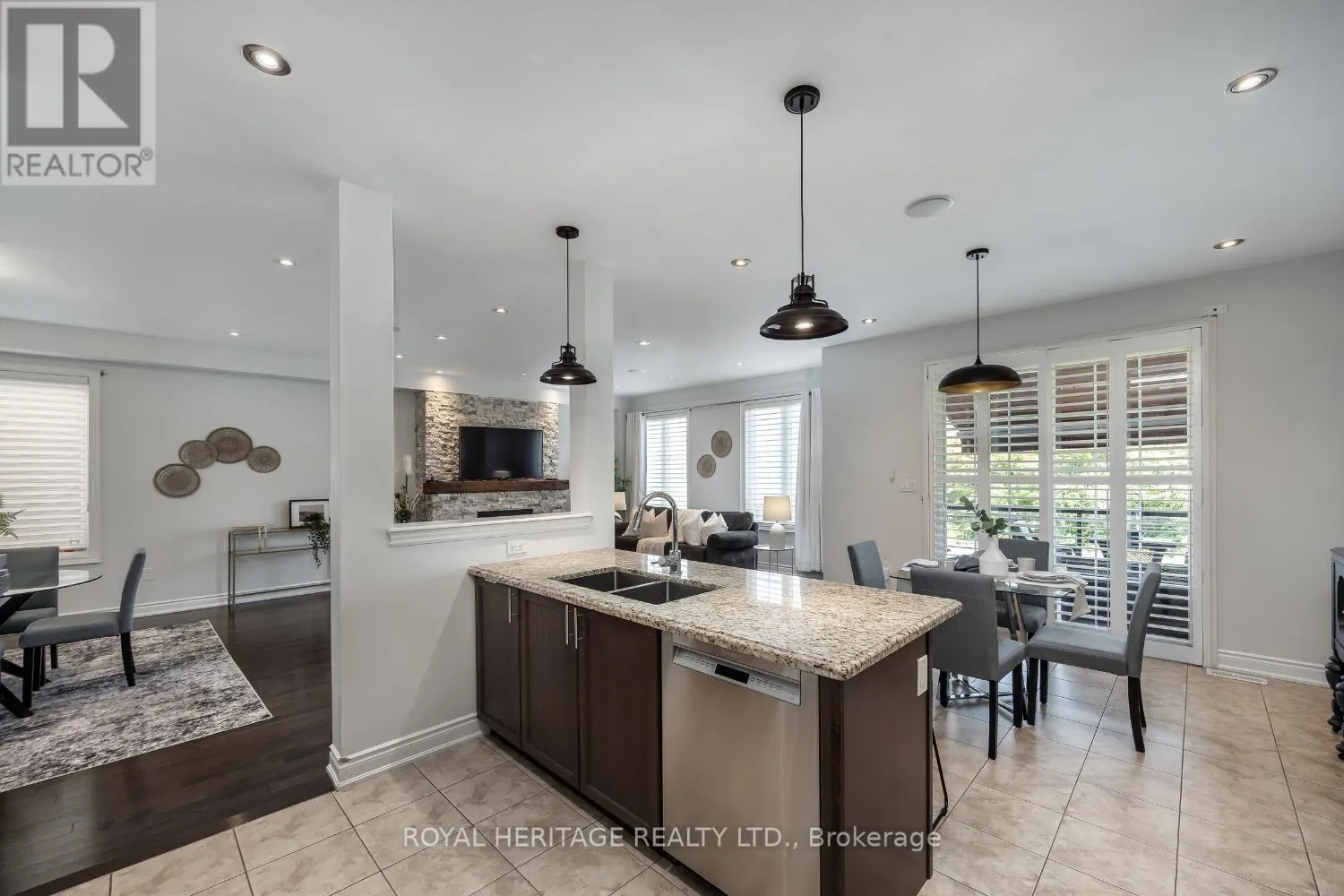2341 SECRETO DRIVE