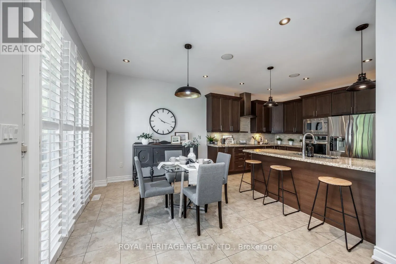 2341 SECRETO DRIVE