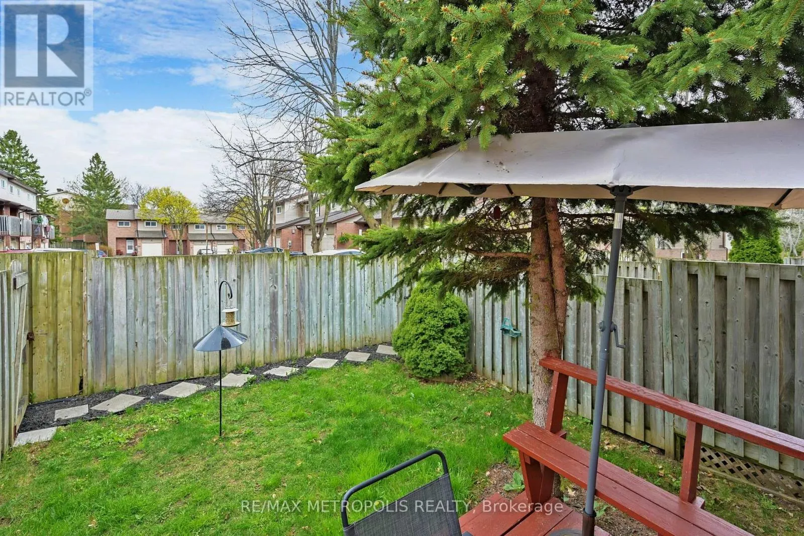 20 - 811 WILSON ROAD N